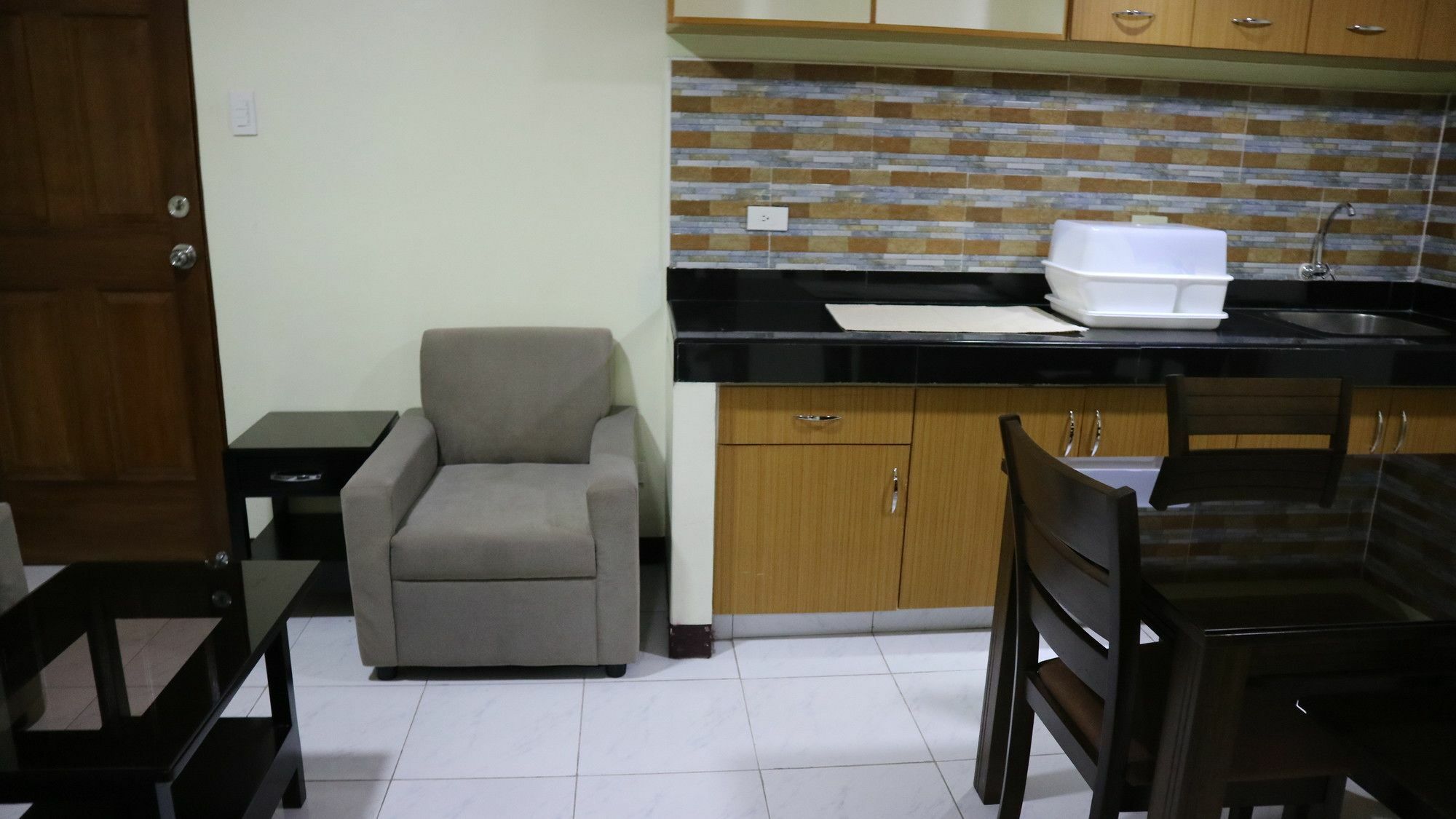 Doniti Suites And Events Place Mandaluyong Exterior foto